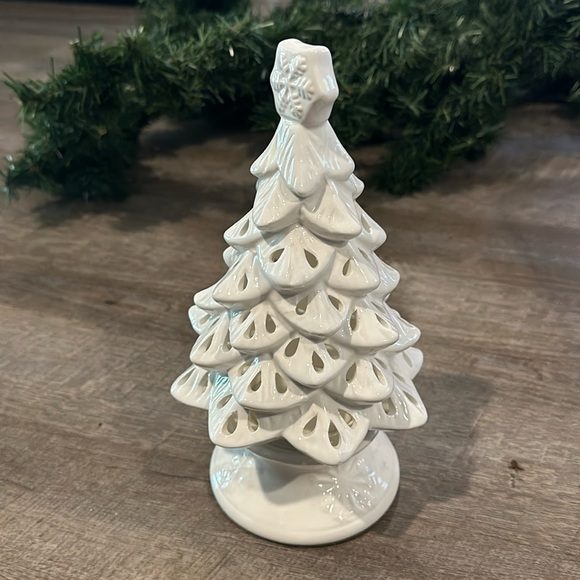Other - Christmas Tea light display white tree holiday ceramic glazed snowflake top